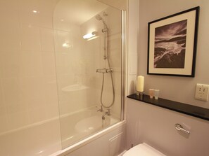 Towels - Raven Wing 14 - Glenwood - UKC4891 (Fort Augustus)