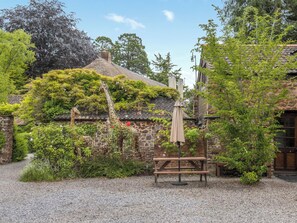 Exterior - 3 bedroom accommodation in Timberscombe, near Minehead (Timberscombe, near Minehead)