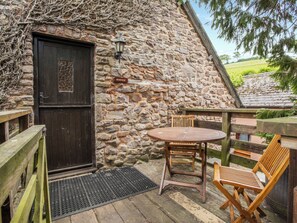 Outdoor dining - 1 bedroom accommodation in Timberscombe, near Minehead (Timberscombe, near Minehead)