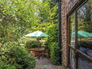 Outdoor dining - 3 bedroom accommodation in Timberscombe, near Minehead (Timberscombe, near Minehead)