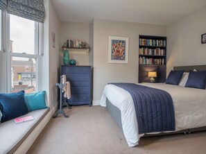 3 bedrooms, free WiFi - 3 bedroom accommodation in York (York)