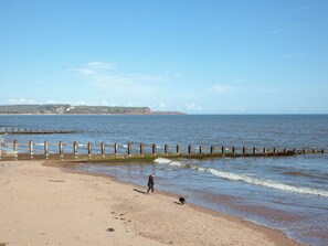 Fishing - 310 The Cove - UKC5025 (Dawlish)