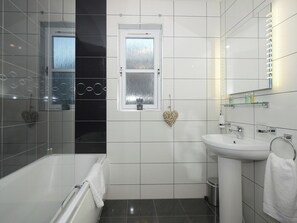 Towels - Reindeer Retreat-UKC5042 (Aviemore)