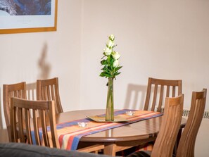 Dining - Munro View - UKC5040 (Aviemore)