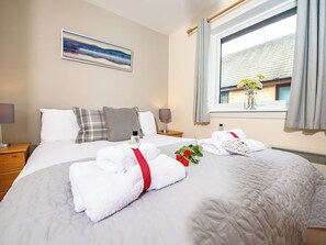 3 bedrooms, free WiFi - 3 bedroom accommodation in Aviemore (Aviemore)