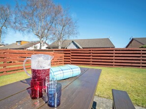 Outdoor dining - Birchdale Cottage - UKC5049 (Aviemore)