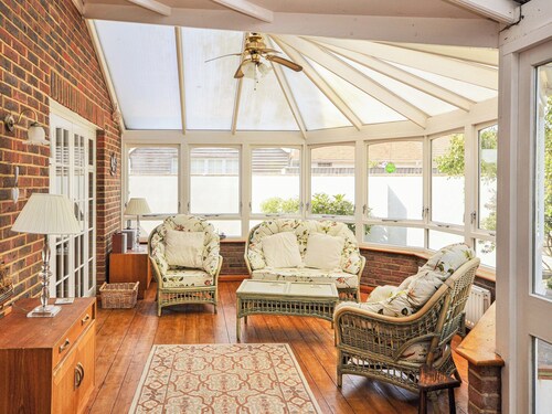 3 bedroom accommodation in Bembridge