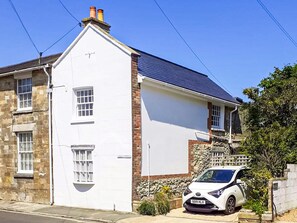 Exterior - Enjoy a day on the beach, which lies just ½ mile from this delightful cottage. (Yarmouth)