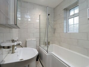 Towels - 4 bedroom accommodation in Ryde (Ryde)