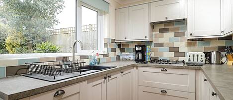 Dishwasher, high chair