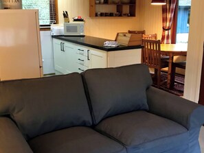 Interior - Pine Chalet 24 - UKC5227 (Crieff)