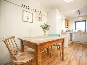 Dining - Beadnell Sand Dunes -UKC5297 (Beadnell)