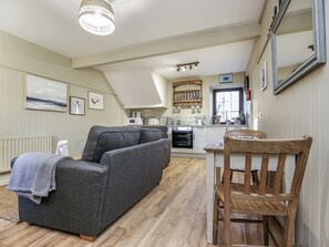 TV - Beadnell Bay Cottage - UKC5300 (Beadnell)