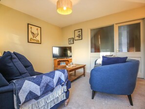 TV - Lindisfarne Cottage -UKC5295 (Beadnell)
