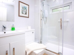 Towels - 2 bedroom accommodation in Dawlish (Dawlish)