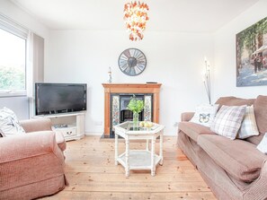 Living area - 2 bedroom accommodation in Dawlish (Dawlish)