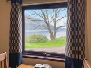Interior - Mountain Thyme Lodge - UKC5435 (Letterfinlay, near Spean Bridge)