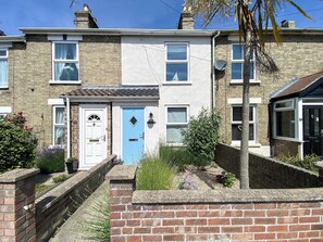 Exterior - 2 bedroom accommodation in Pakefield (Pakefield)