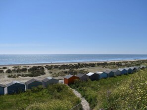 Fishing - 2 bedroom accommodation in Pakefield (Pakefield)