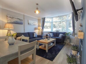 TV - 2 bedroom accommodation in Pakefield, near Lowestoft (Pakefield, near Lowestoft)