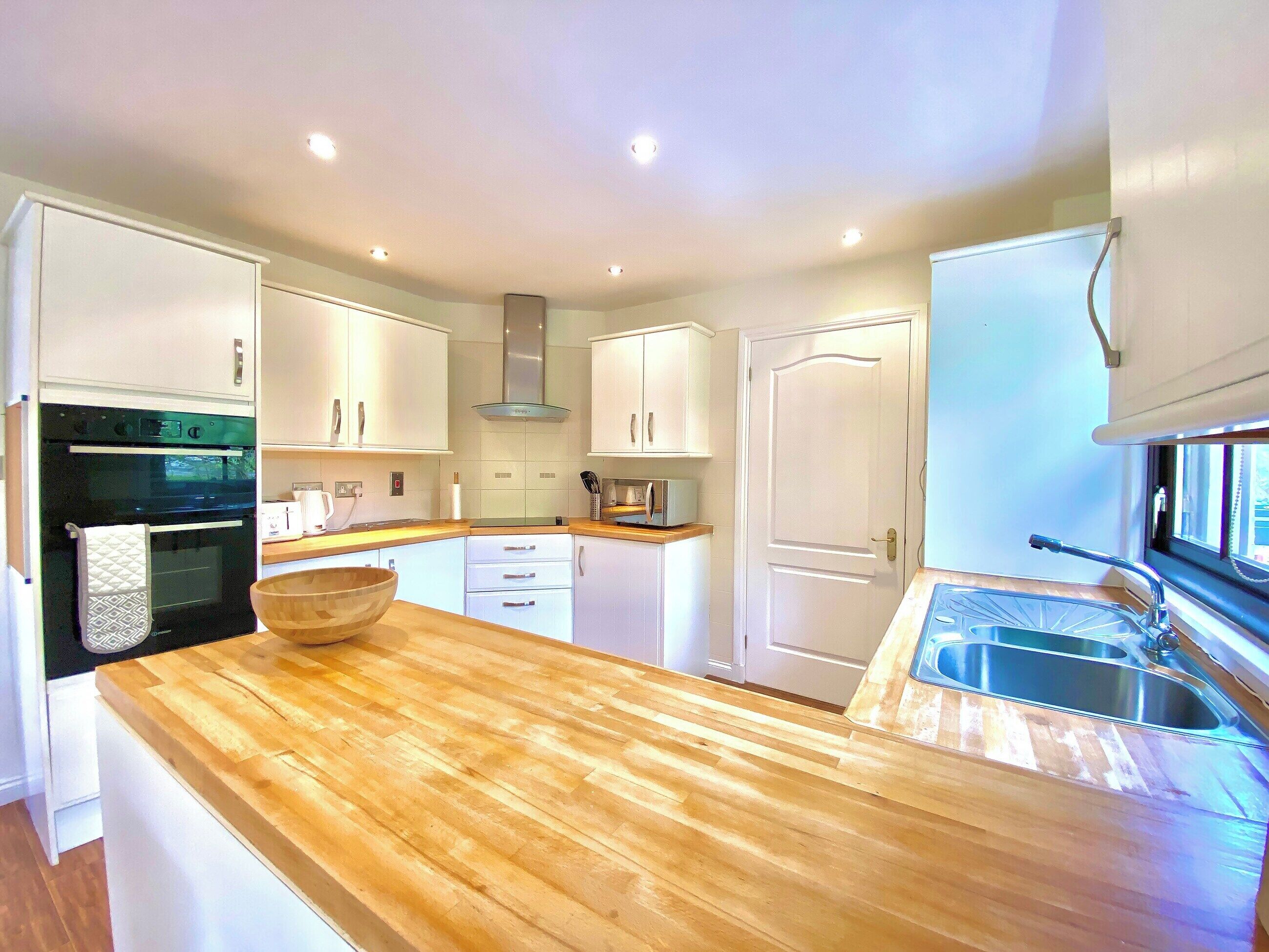 Dishwasher, high chair