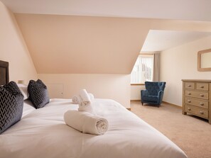 4 bedrooms, free WiFi, wheelchair access - Lundin Lodge - UKC5802 (Lundin Links)