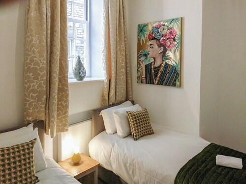 2 bedroom accommodation in Stamford