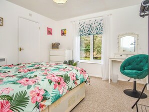 1 bedroom, free WiFi - 1 bedroom accommodation in Wootton Bridge (Wootton Bridge)