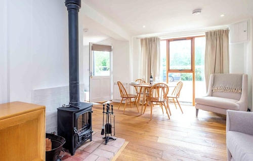 1 bedroom accommodation in Iken