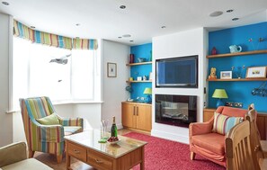 TV - 2 bedroom accommodation in Aldeburgh (Aldeburgh)