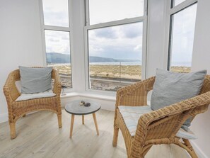 Interior - 2 bedroom accommodation in Barmouth (Barmouth)