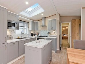 Dishwasher - 2 bedroom accommodation in St Andrews (St Andrews)