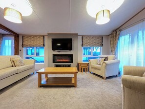 TV - 3 bedroom accommodation in St Andrews (St Andrews)