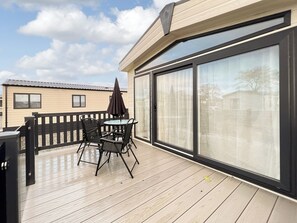 Outdoor dining - 2 bedroom accommodation in St Andrews (St Andrews)
