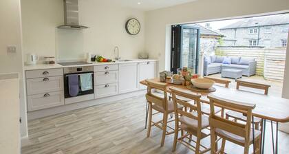 3 bedroom accommodation in Cardigan