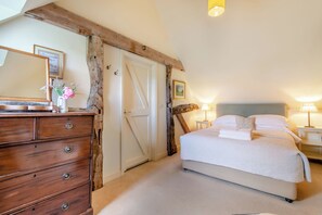 3 bedrooms, free WiFi - Beachy Barn - UKC6126 (East Dean)