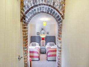 3 bedrooms, free WiFi - Thyme Cottage - UKC6131 (East Dean)