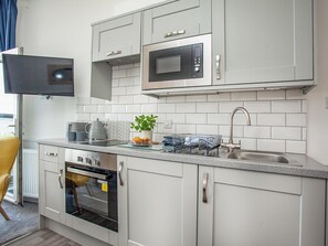 Private kitchen - The Little Lobster - UKC6167 (Paignton)