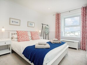 1 bedroom, free WiFi - Shells Shore - UKC6173 (Paignton)