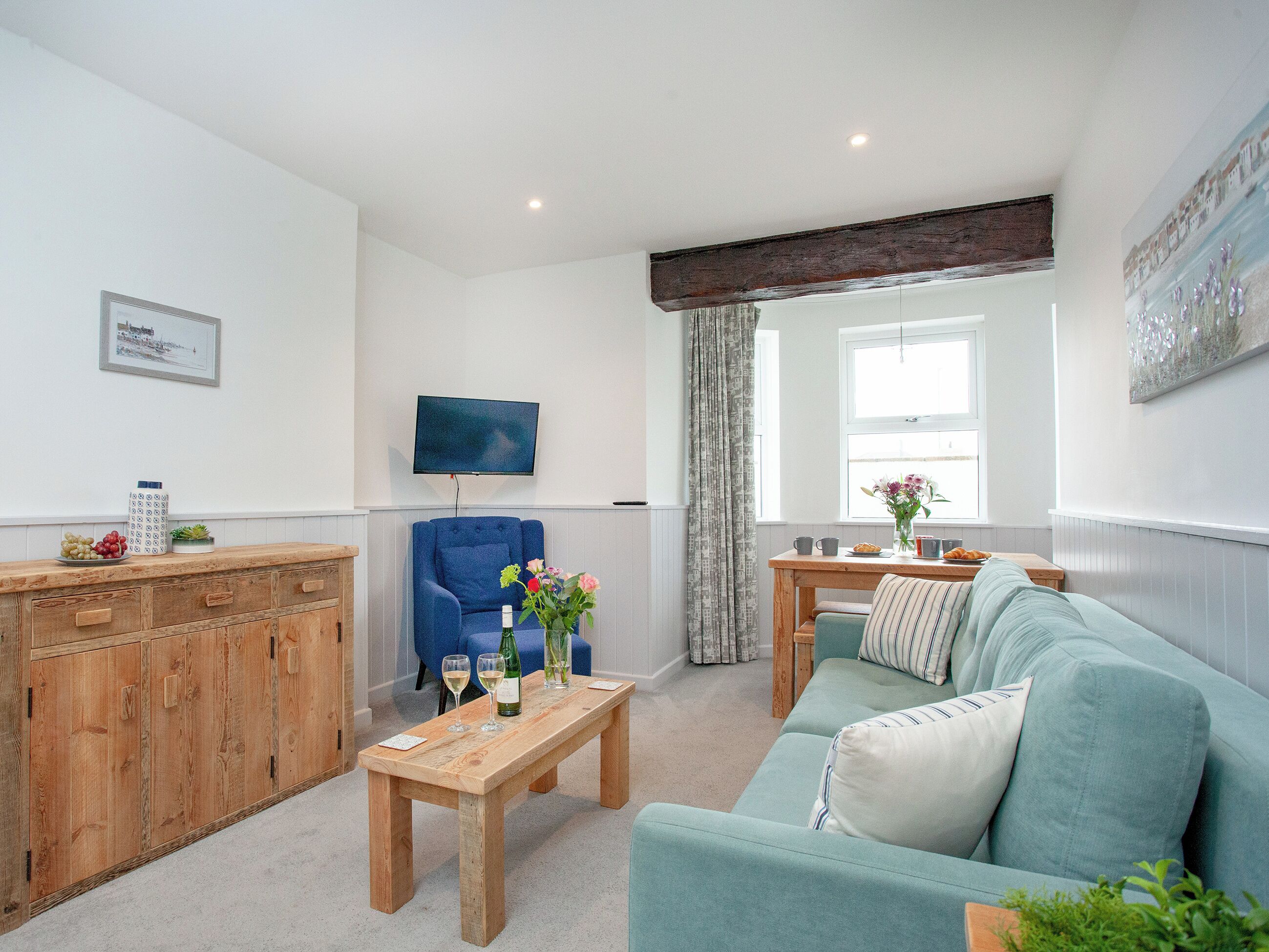 Crabby Cove - Ukc6174 - Brixham