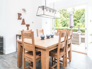 Dining - Firlands House - UKC6206 (Nairn)
