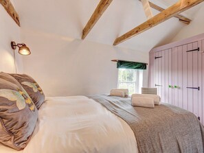 2 bedrooms, free WiFi - 2 bedroom accommodation in Stiffkey (Stiffkey)