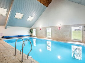 Pool - 4 bedroom accommodation in Over Haddon, near Bakewell (Over Haddon, near Bakewell)