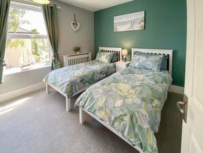 2 bedrooms, free WiFi - Curlew Cottage- UKC5450 (Pakefield)