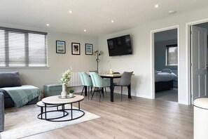 Interior - Holywell - CWC610826 (Perranporth)