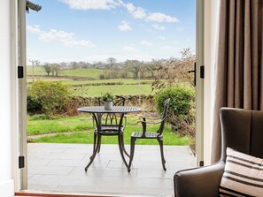 Interior - 2 bedroom accommodation in Cowan Head, near Staveley (Cowan Head, near Staveley)