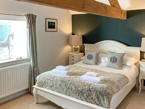 1 bedroom, free WiFi - Brosterfield Suite - UKC6301 (Foolow, near Hope Valley)
