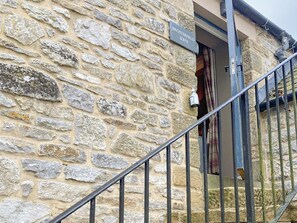 Exterior detail - Brosterfield Suite - UKC6301 (Foolow, near Hope Valley)