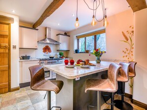 Private kitchen - 6 bedroom accommodation in Weston-super-Mare (Weston-super-Mare)