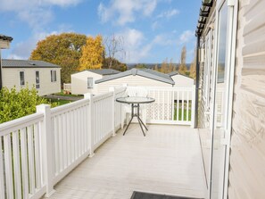 Terrace/patio - 3 bedroom accommodation in Poole (Poole)